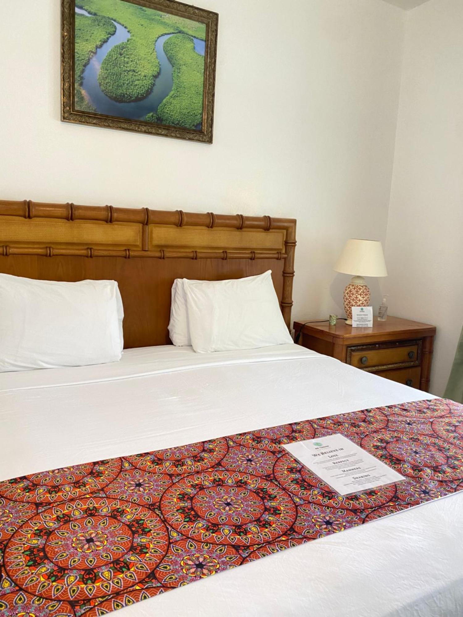 All Nations Guest House Порт Антонио Екстериор снимка
