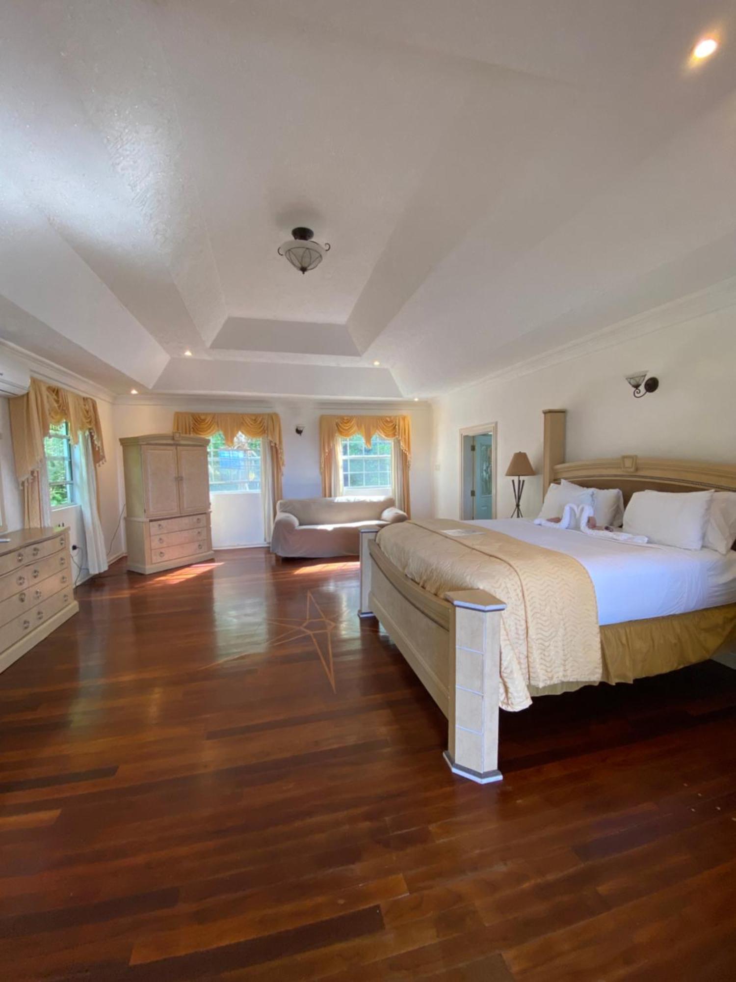 All Nations Guest House Порт Антонио Екстериор снимка